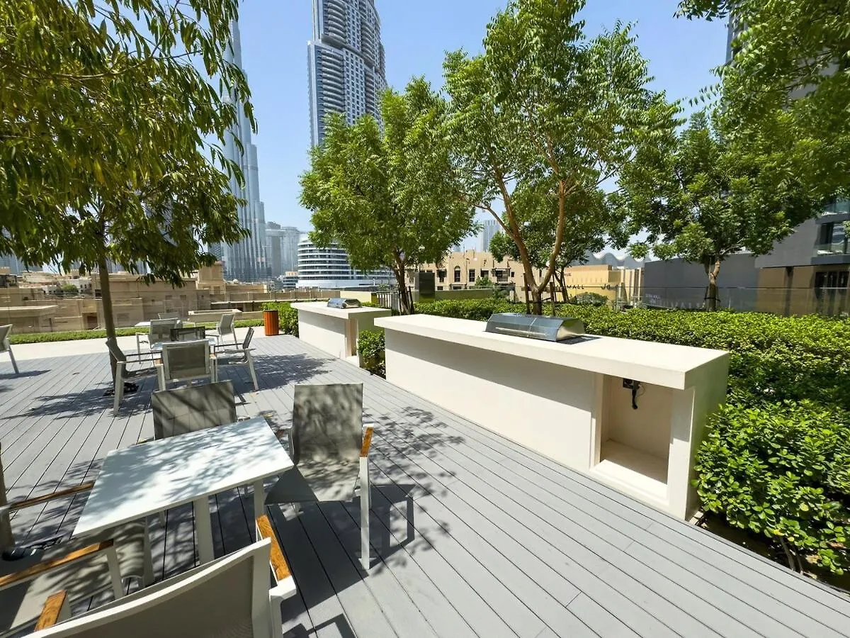 Burj Royale 1 Bedroom 5 Min Walk To Burj Khalifa Dubaj Apartman