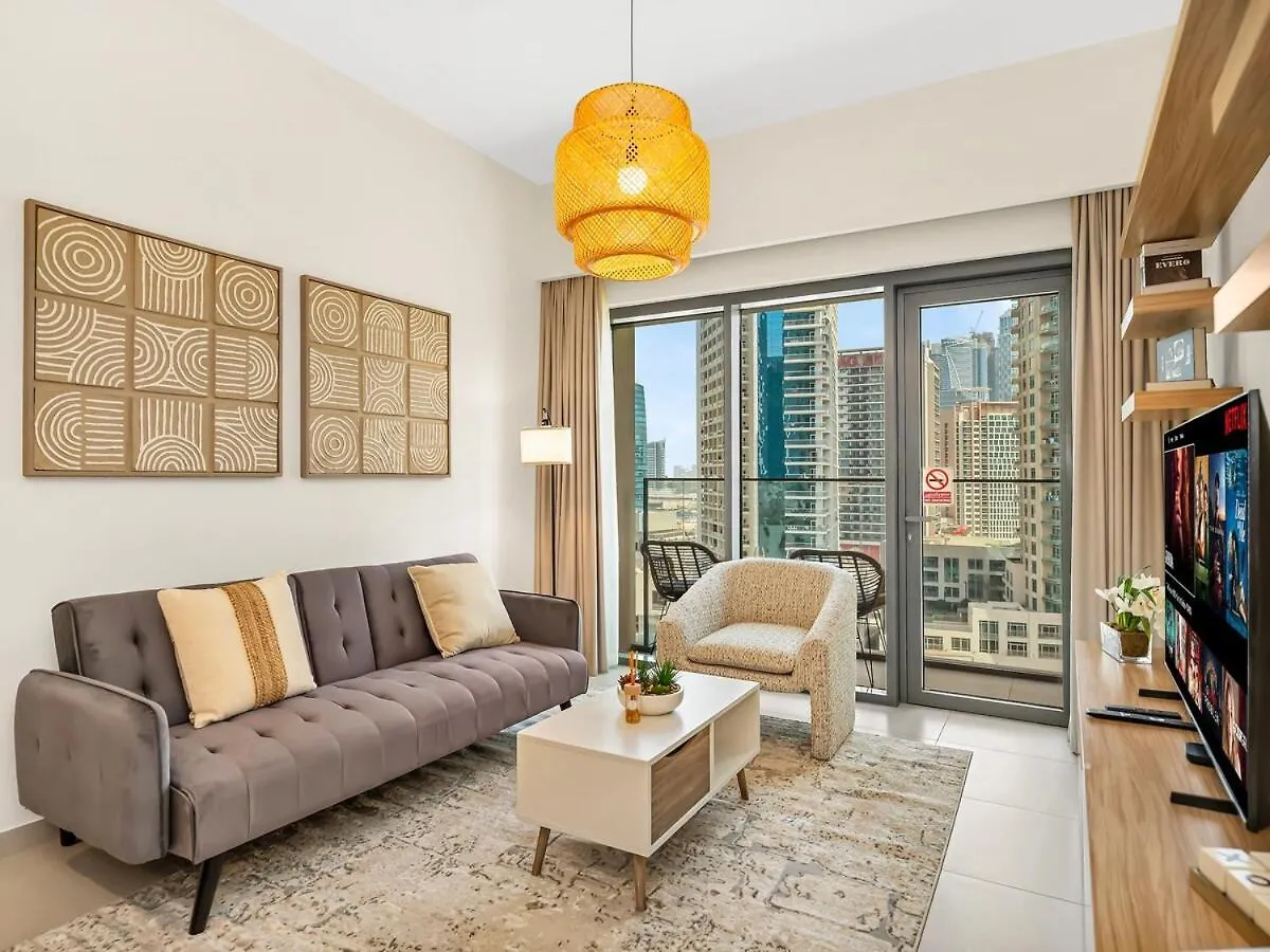 Burj Royale 1 Bedroom 5 Min Walk To Burj Khalifa Dubaj Apartman