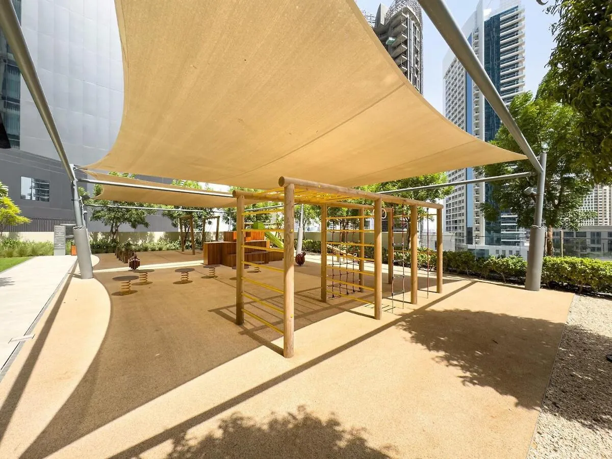 Burj Royale 1 Bedroom 5 Min Walk To Burj Khalifa Dubai Apartment