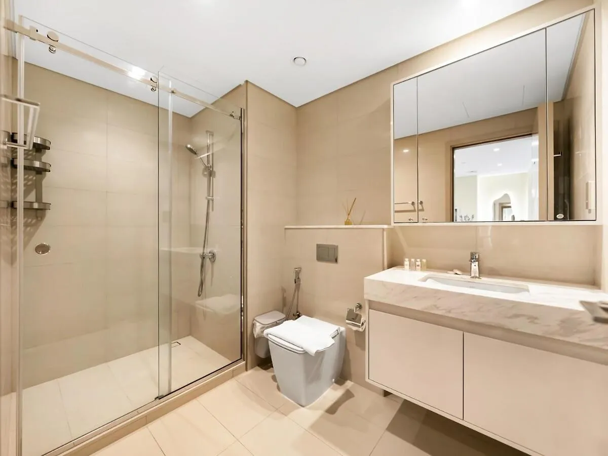 Burj Royale 1 Bedroom 5 Min Walk To Burj Khalifa Dubai Apartment