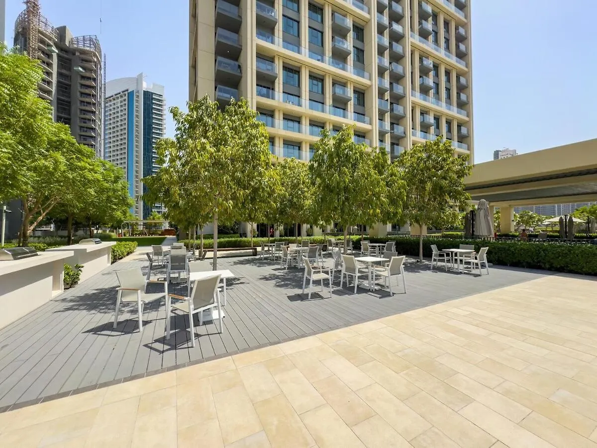Burj Royale 1 Bedroom 5 Min Walk To Burj Khalifa Dubai