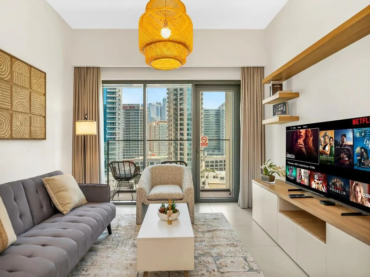Burj Royale 1 Bedroom 5 Min Walk To Burj Khalifa Dubai Apartment