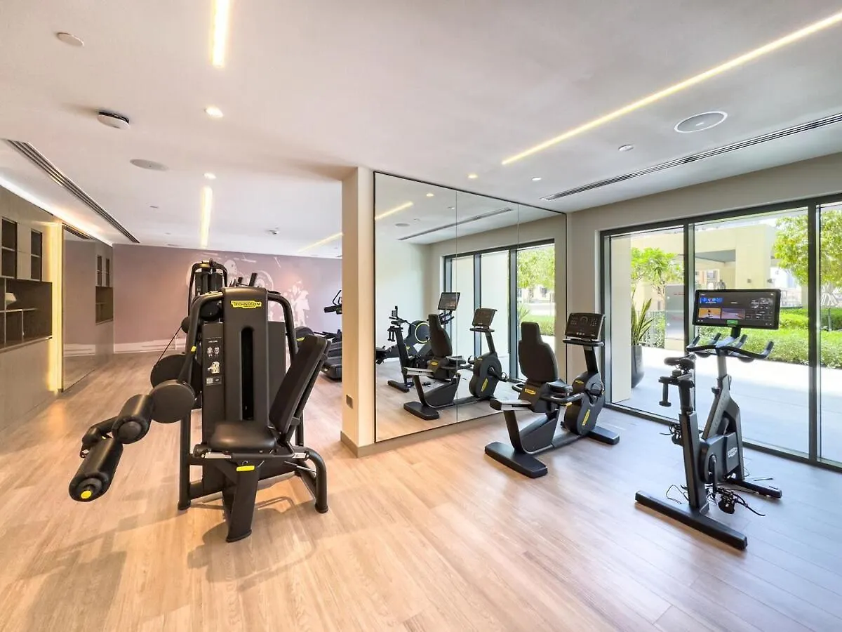 Burj Royale 1 Bedroom 5 Min Walk To Burj Khalifa Dubai Apartment